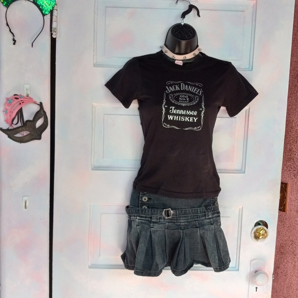 ⭐️Y2k emo/goth rare Jack Daniel's bartending top! Baby doll tee! 💕 - Picture 7 of 10